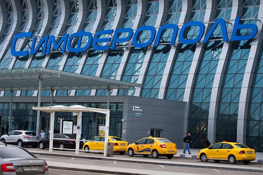 Пассажирка устроила пьяный дебош в самолете Москва – Симферополь - m24.ru - Москва - Симферополь - Новосибирск - Владимирская обл.