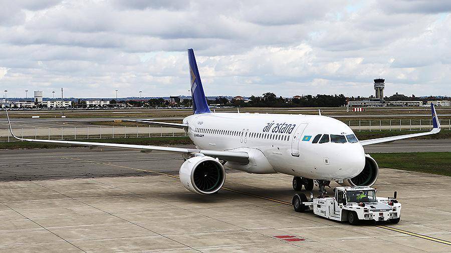 Air Astana опровергла данные об аварийной посадке самолета в Шереметьево - iz.ru - Москва - Astana