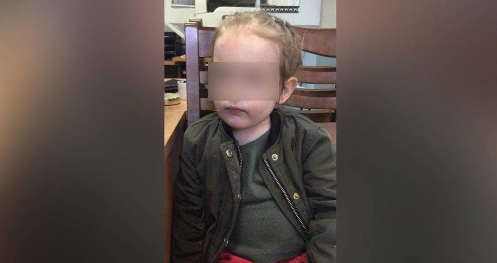 Юлия Иванова - Оставленную в поликлинике девочку перевели в больницу для обследования - m24.ru - Москва