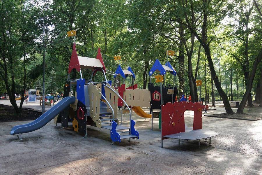 Инна Святенко - Детские площадки в Москве не будут оснащать тревожными кнопками - m24.ru - Москва