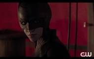 Анджелина Джоли - Брюс Уэйн - Вышел первый полноценный трейлер сериала Бэтвумен - korrespondent.net