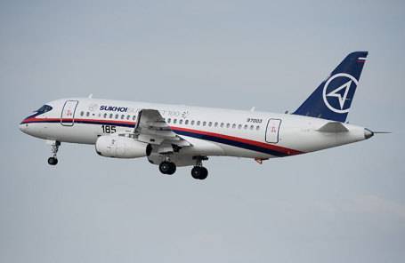 Пилотам 2-го Архангельского объединенного авиаотряда не нравится Superjet - bfm.ru - Архангельск