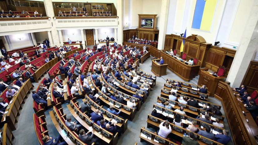 Зеленский - Эксперт прокомментировал решение Народного фронта выйти из коалиции в Раде - russian.rt.com - Украина