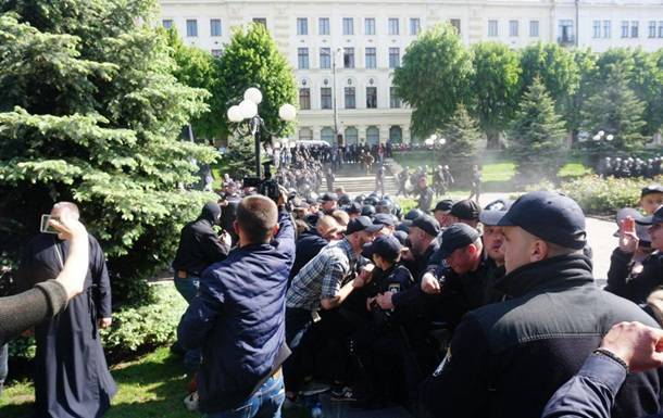 В Черновцах акция ЛГБТ окончилась массовой дракой - news-front.info - Черновцы