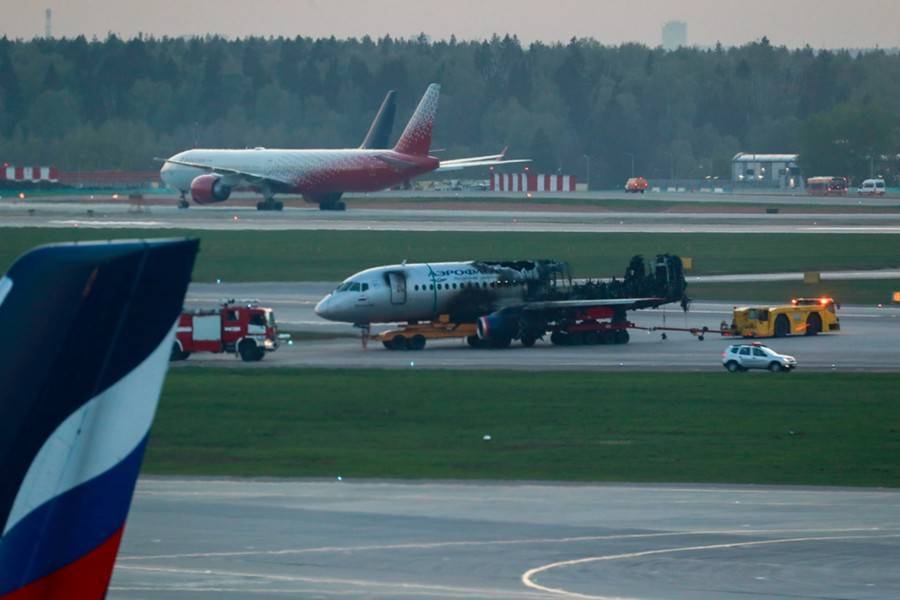 ssj100 - МАК завершил расшифровку данных черных ящиков самолета SSJ100 - m24.ru