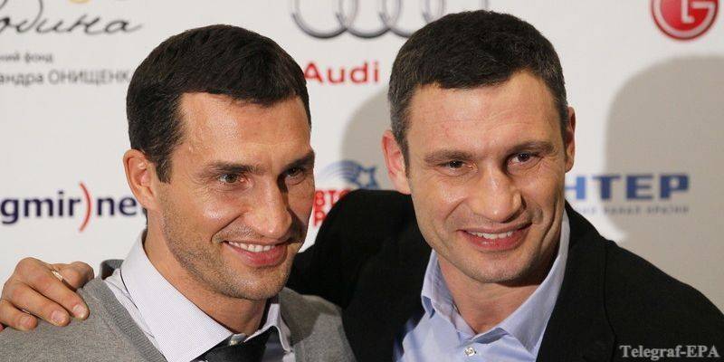 Петр Порошенко - Виталий Кличко - Кличко обьявил, что идет на выборы в Раду отдельно от Порошенко | Политнавигатор - politnavigator.net - Украина
