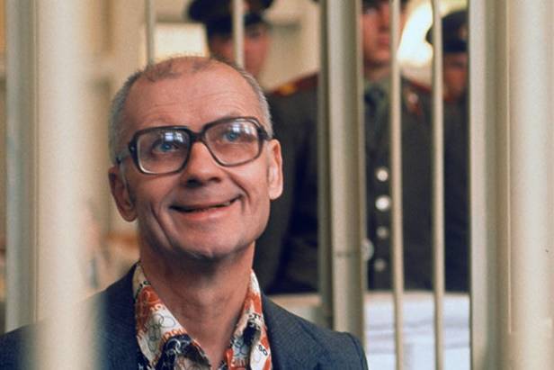Андрей Чикатило: почему следователи два раза отпускали пойманного маньяка | Русская семерка - russian7.ru - Ростов-На-Дону