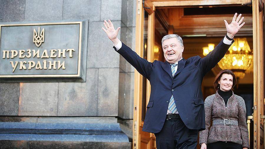 Петр Порошенко - Андрей Портнов - Виктор Янукович - На Украине заявили о планах отправить Порошенко в тюрьму - iz.ru - Украина