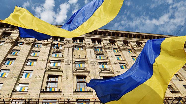 Владимир Зеленский - Министр обороны Украины и глава СБУ подали в отставку - crimea.ria.ru - Украина - Крым - Симферополь