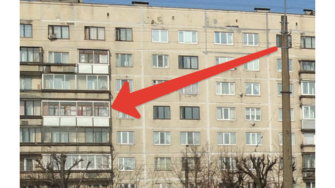 Серийный жалобщик потребовал убрать остекление с лоджий и балконов в доме на Культуры - piter.tv - Санкт-Петербург