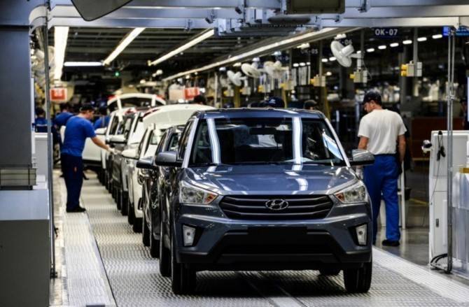 Половина иномарок в России производится на трех автозаводах - autostat.ru - Россия - Санкт-Петербург - Тольятти