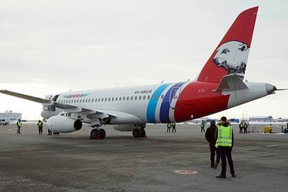 В очередном SSJ-100 обнаружили неисправность - lenta.ru - Санкт-Петербург - Екатеринбург - Ноябрьск