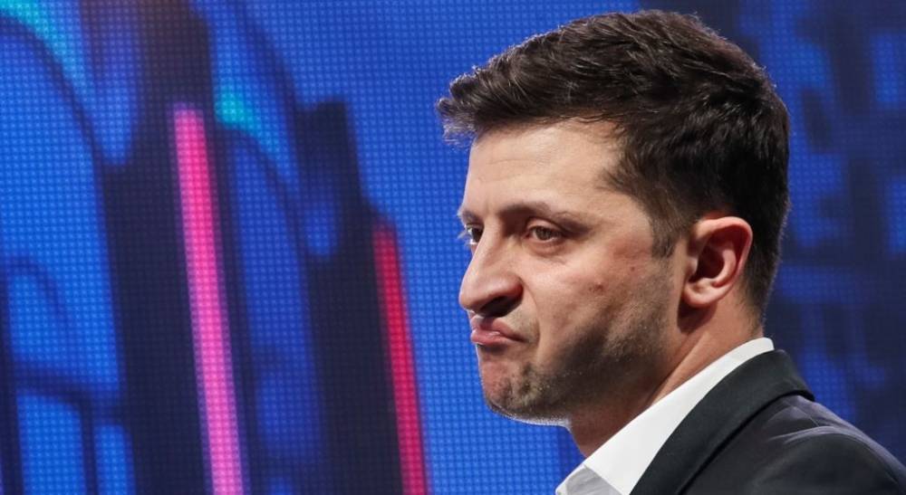 Владимир Зеленский - Петр Порошенко - Общественник: Зеленский позаимствовал «козырь» Порошенко, рискуя закончить импичментом - news-front.info - Москва