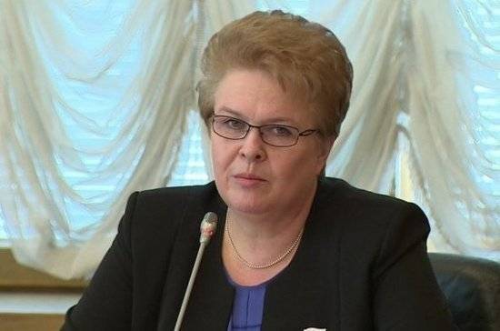 Татьяна Голикова - Андрей Кутепов - Ольга Окунева - Окунева поддержала идею досрочной пенсии для одиноких отцов - pnp.ru