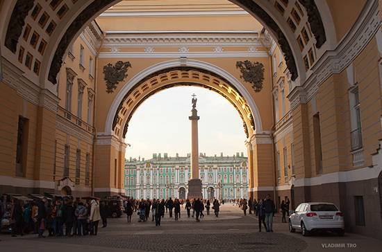Надежда Тихонова - Петербургские депутаты призвали отказаться от воздушных шаров на мероприятиях - pnp.ru - Санкт-Петербург