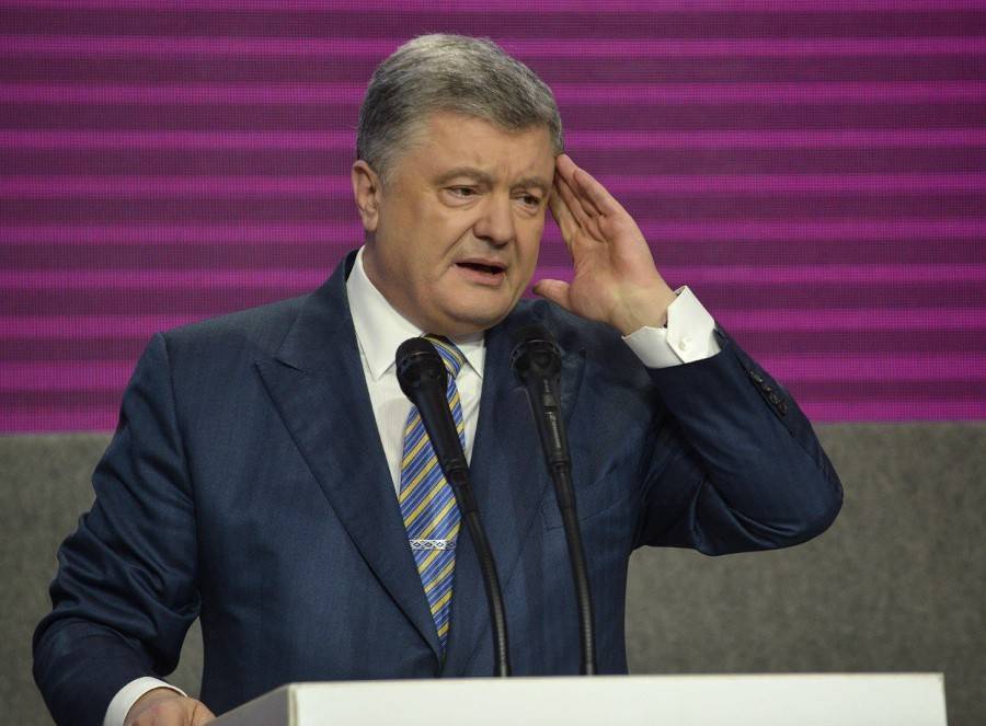 Петр Порошенко - Андрей Портнов - Виктор Янукович - Уголовное дело завели на Порошенко по статье о госизмене - m24.ru - Украина