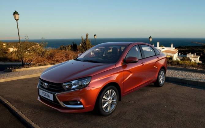 С начала продаж минимальная цена на седан LADA Vesta выросла на 80 тыс. руб. - autostat.ru - Россия