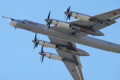 Российские ракетоносцы пролетели вдоль побережья США - lenta.ru - Россия - США - шт.Аляска