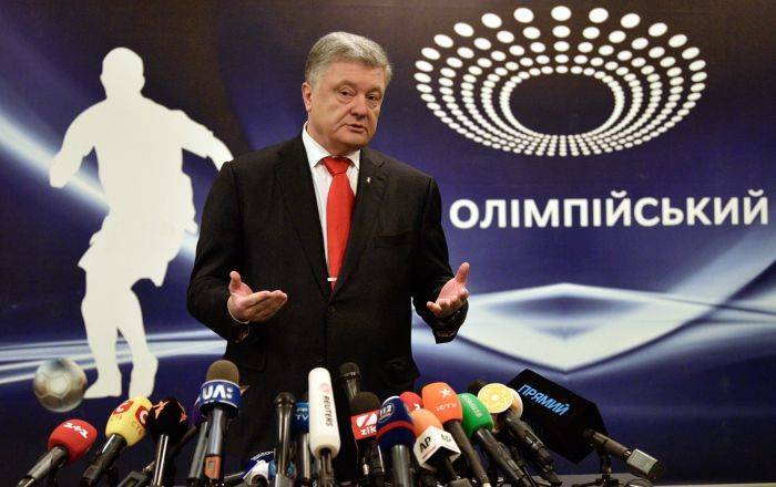 Петр Порошенко - Андрей Портнов - Виктор Янукович - На Украине возбудили уголовное дело против Петра Порошенко - ru.armeniasputnik.am - Россия - Украина - Турция
