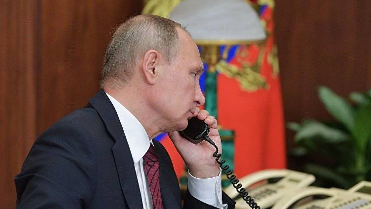 Владимир Путин - Петр Порошенко - Ангела Меркель - Телефонные переговоры: Путин обсудил с Меркель и Макроном ситуацию на Украине - crimea.ria.ru - Москва - Россия - Украина - Крым - обл. Донецкая - Германия - Франция