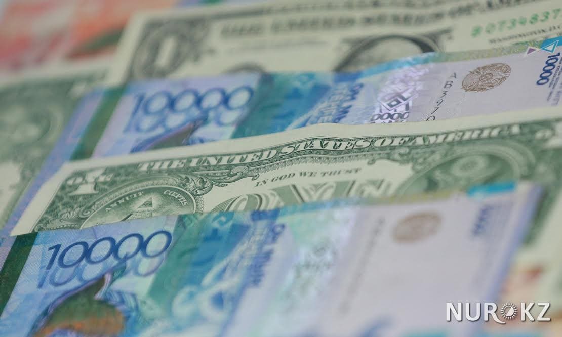 Ждать ли девальвации казахстанцам после выборов, рассказал Досаев - nur.kz