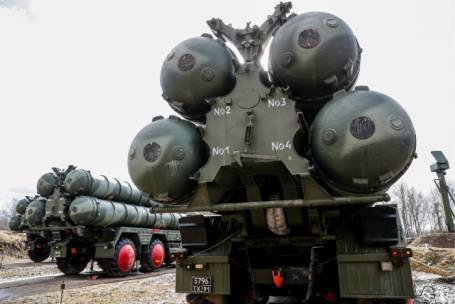 СМИ: США дали Турции две недели на отказ от покупки С-400 - bfm.ru - Москва - США - Турция - Анкара