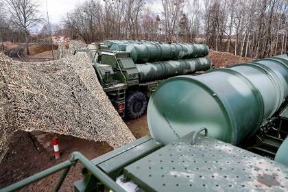 Хулуси Акар - Турецкие военные отправились в Россию учиться управлять С-400 - lenta.ru - Россия - США - Вашингтон - Турция - Анкара