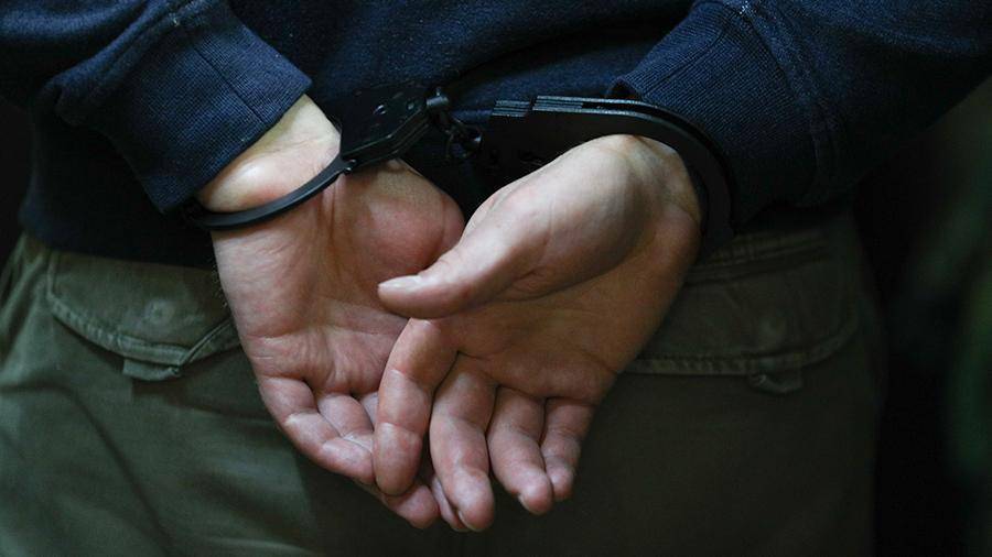 Суд в Краснодаре приговорил экс-полицейского к 13 годам колонии - iz.ru - Краснодарский край - Краснодар - Тюмень - Курганская обл.