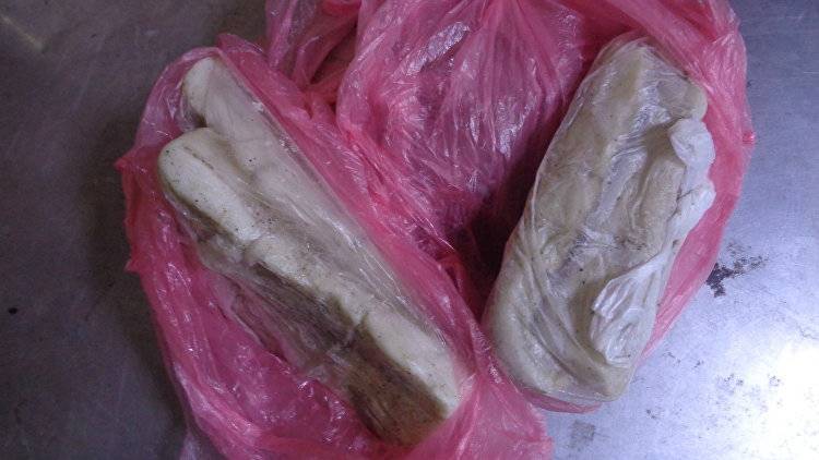 Продуктовая "запрещенка": украинцы чемоданами везут в Крым сало и мясо - crimea.ria.ru - Украина - Крым - Симферополь