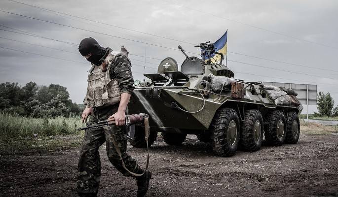 Степан Полторак - Украинские военные сами приехали в плен к ополчению Донбасса - dni.ru - Украина