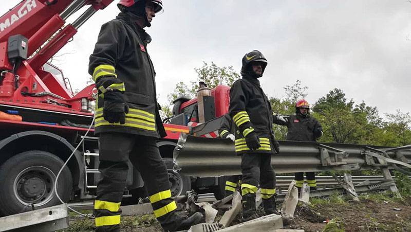 В страшном ДТП в итальянской Тоскане пострадали 19 россиян - tvc.ru - Россия - Армения - Казахстан - Рим