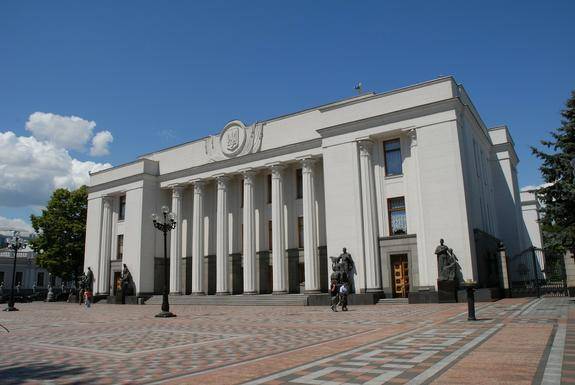 Владимир Зеленский - Зеленский - Андрей Парубий - Рада отказалась рассматривать законопроект о выборах, который предложил Зеленский - argumenti.ru - Украина
