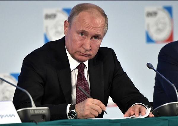 Путину написали полую оптимизма стратегию развития искусственного интеллекта в России - cnews.ru - Россия
