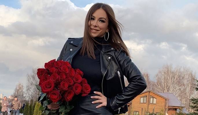 Ани Лорак - Ани Лорак рассказала о новой жизни после развода - dni.ru