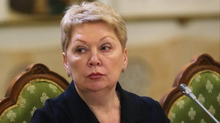 Владимир Путин - Ольга Васильева - Васильева предсказала дефицит учителей в&nbsp;российских школах - 5-tv.ru