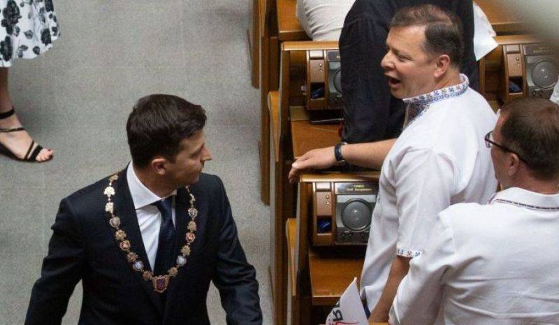 Владимир Зеленский - Петр Порошенко - Андрей Портнов - В Крыму догадались, зачем Зеленский переходит на русский | Политнавигатор - politnavigator.net - Украина - Киев - Крым