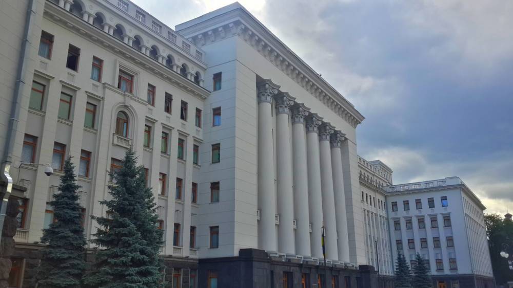 Владимир Зеленский - Андрей Богдан - У Зеленского прощупывают почву в вопросе диалога с Москвой - news-front.info - Москва - Россия - Украина