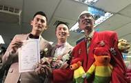 В Тайване прошли первые в истории гей-свадьбы - korrespondent.net - Тайвань