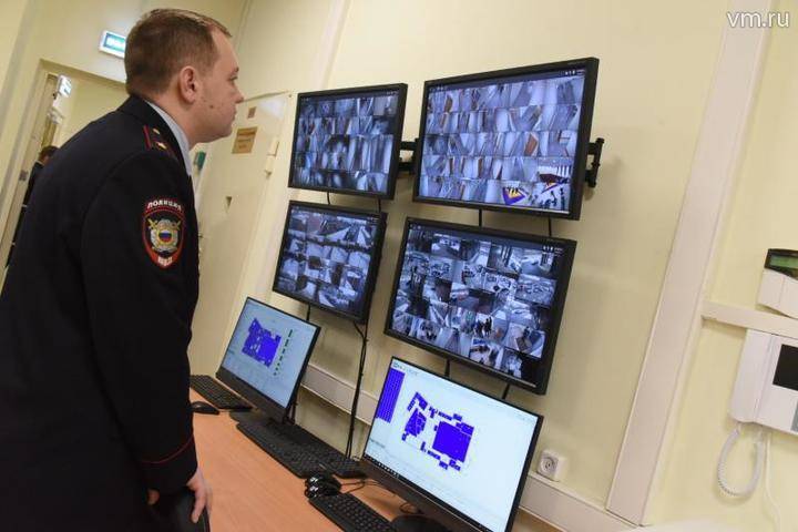Более 4 миллионов рублей украли из торгового центра на юго-востоке столицы - vm.ru - Москва