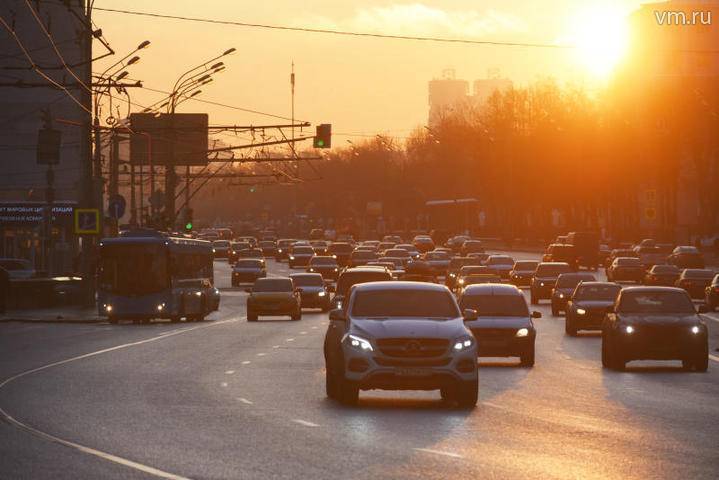 Москвичей предупредили об ухудшении дорожной ситуации вечером 23 мая - vm.ru - Москва