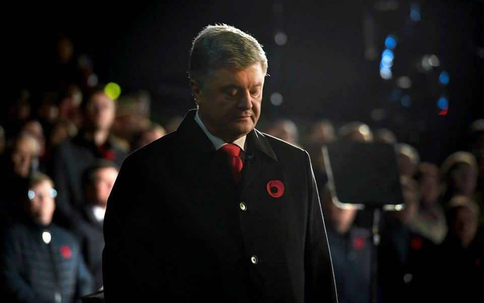 Петр Порошенко - Андрей Портнов - Виктор Янукович - Третье дело возбудили против Петра Порошенко в Украине - nur.kz - Украина