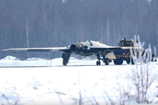 ТАСС: российский ударный беспилотник «Охотник» впервые взлетел - aif.ru - Россия - Новосибирск
