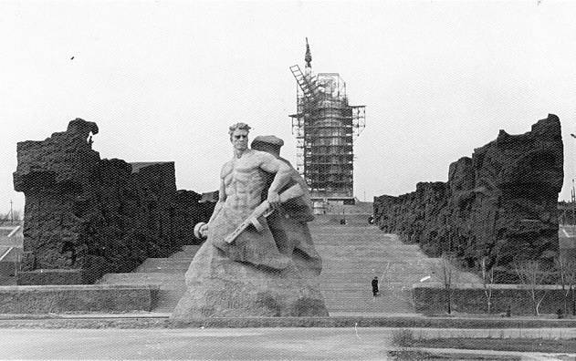 «Родина-мать зовет!»: как в СССР построили самую высокую статую в мире | Русская семерка - russian7.ru - Волгоград