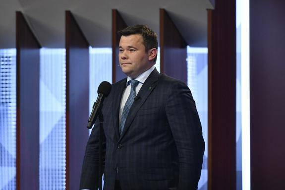 На Украине потребовали отставки чиновника из команды Зеленского - argumenti.ru - Украина