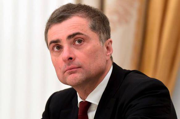 Владислав Сурков - Ксения Собчак - Семен Пегов - В Сети распространяют слухи об отставке Суркова с поста помощника президента РФ - pravda.ru - Россия