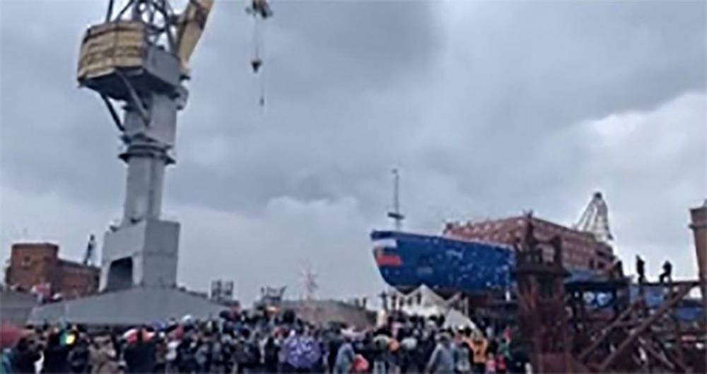 Юрий Борисов - Атомный ледокол "Урал" спустили на воду в Санкт-Петербурге - m24.ru - Россия - Санкт-Петербург