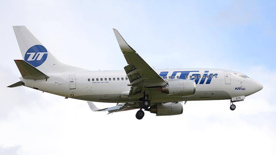 Boeing с неполадками на борту приземлился в Сургуте - iz.ru - Париж - Таджикистан - Сургут