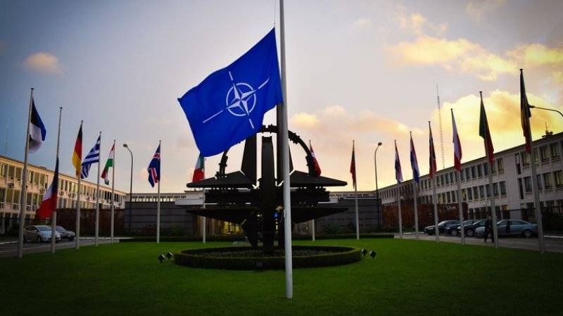 НАТО призывает Россию незамедлительно освободить украинских моряков - polit.info - Россия - Украина