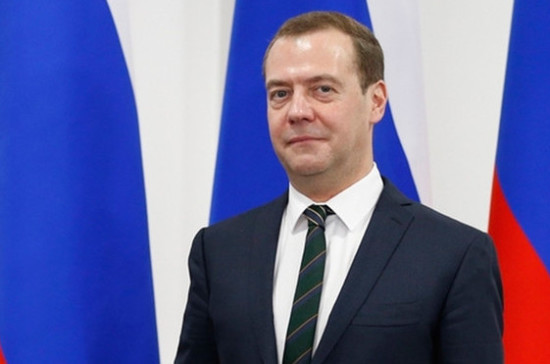 Дмитрий Медведев - Дмитрий Менделеев - Медведев заявил о стратегическом значении химической отрасли для России - pnp.ru - Россия