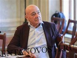 Владимир Познер - Анатолий Чубайс - Познер оценил возможность выстрелить в Чубайса - lentanovosti.ru
